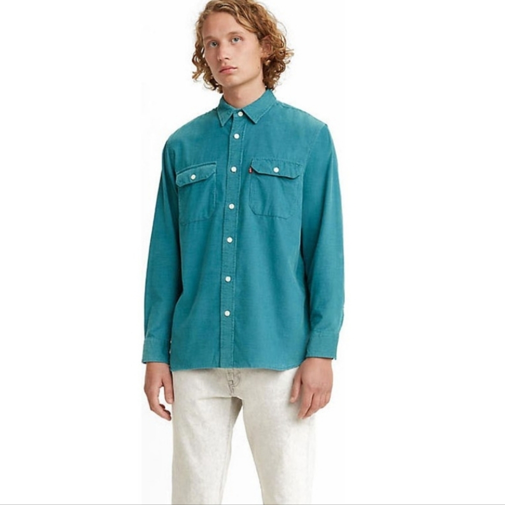 NWT Men's classic worker button up shirt size small